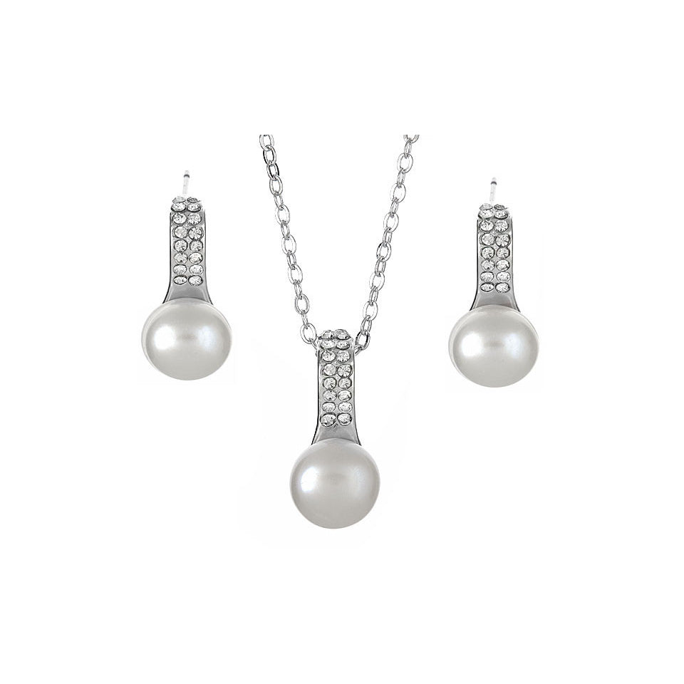 Genuine Freshwater pearl and swarovski elements Crystal Earring and Necklace Set Image 1