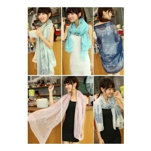 Light Weight Trendy Floral Scarf Image 4
