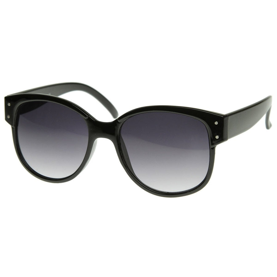 Designer Inspired Large Oversized Retro Style Sunglasses with Metal Rivets Image 1