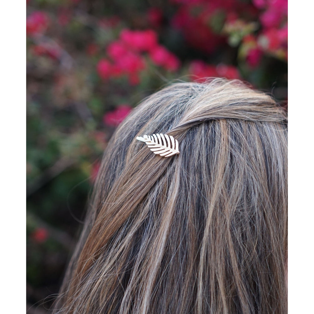 Matte Leaf Hair Pin Image 2