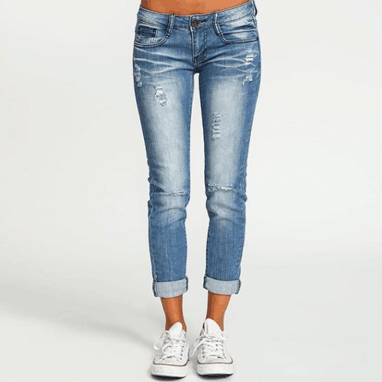 Womens Jeans With Slim Holes Are Slim Image 1