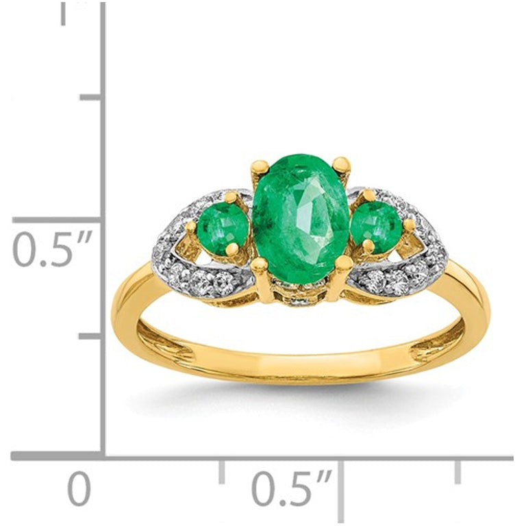 9/10 Carat (ctw) Natural Emerald Ring in 14K Yellow Gold with Diamonds 1/7 Carat (ctw) Image 2
