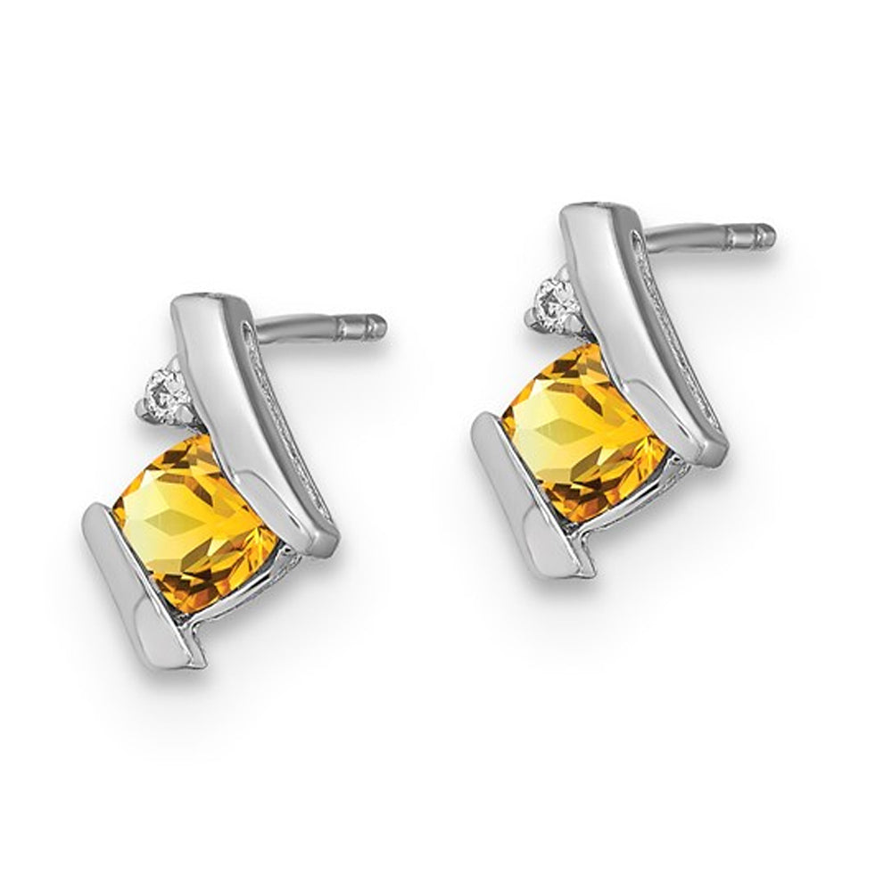 2/3 Carat (ctw) Citrine Cushion-Cut Post Earrings in Sterling Silver Image 2