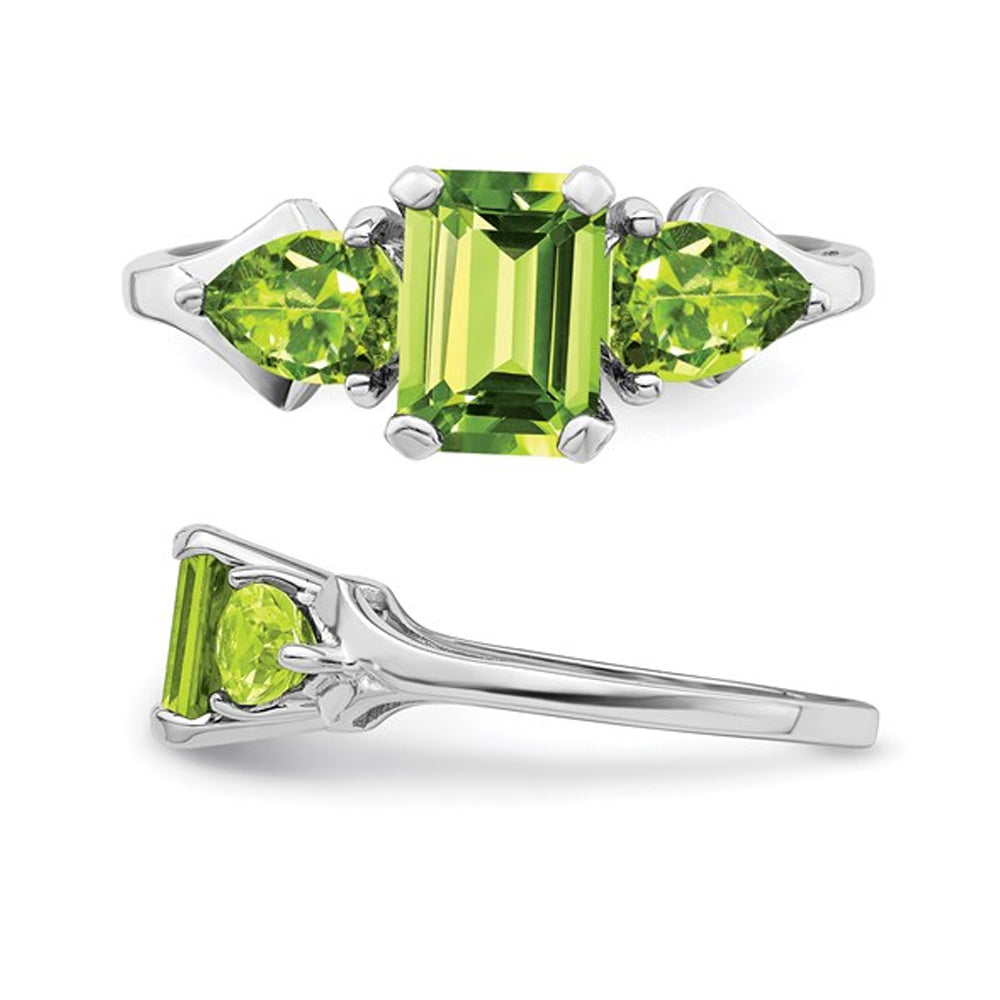 0.95 Carat (ctw) Green Peridot Ring in Polished Sterling Silver Image 4