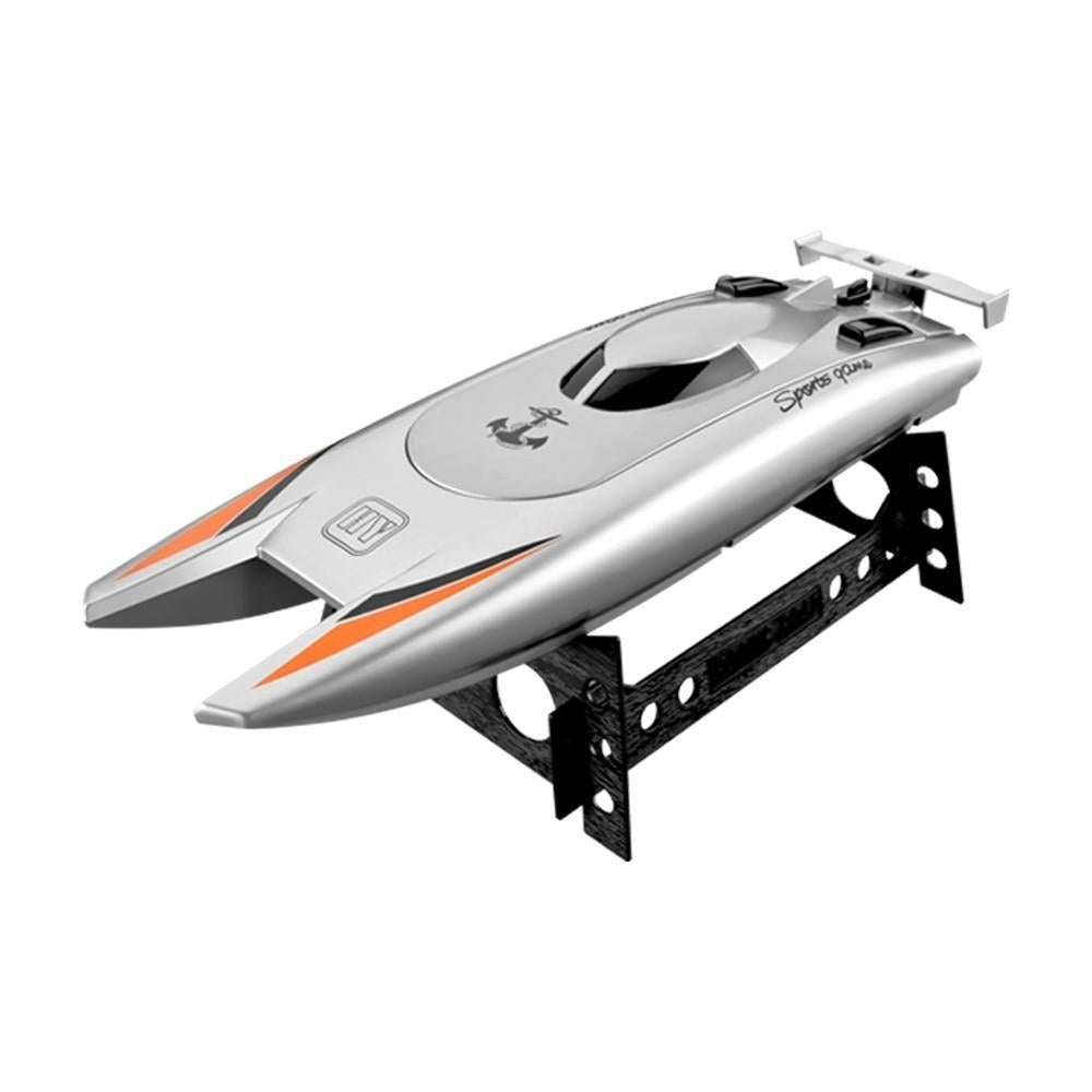 25KM/H High Speed Racing Boat 2 Channels Remote Control Boats for Pools Image 2