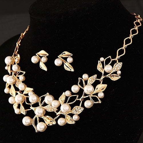 Elegant Bridal Faux Pearl Leaves Choker Necklace Stud Earrings Jewelry Set Image 6