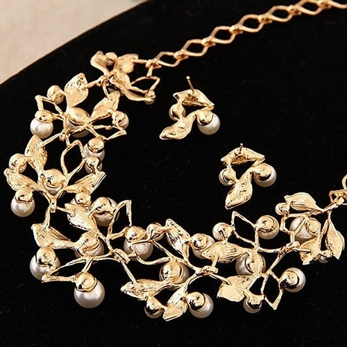 Elegant Bridal Faux Pearl Leaves Choker Necklace Stud Earrings Jewelry Set Image 9
