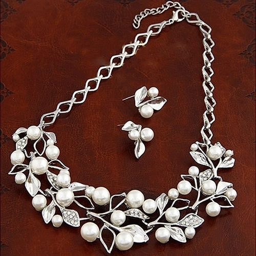 Elegant Bridal Faux Pearl Leaves Choker Necklace Stud Earrings Jewelry Set Image 12