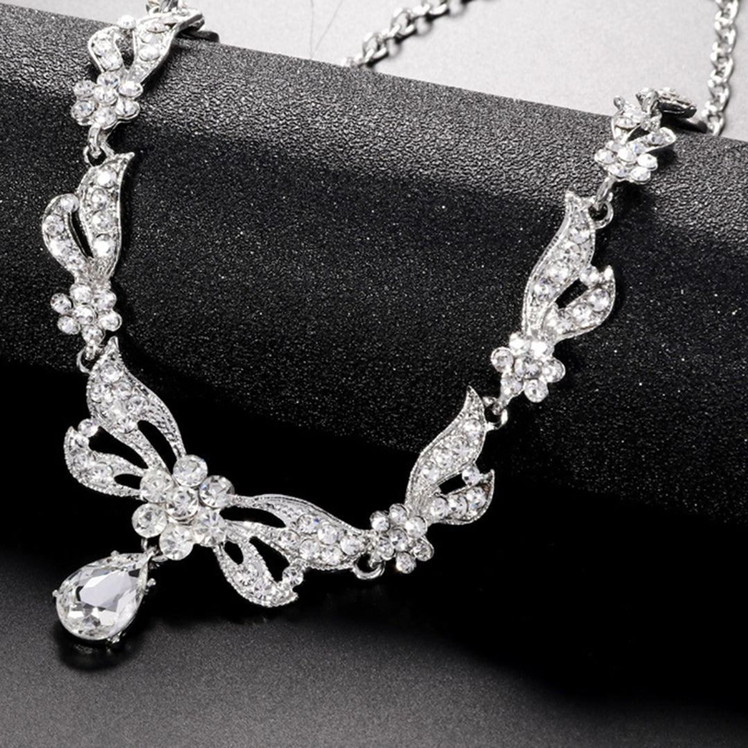 1 Set Bridal Necklace Earrings Rhinestone Adjustable Jewelry Exaggerate Lightweight Jewelry Set for Wedding Image 8
