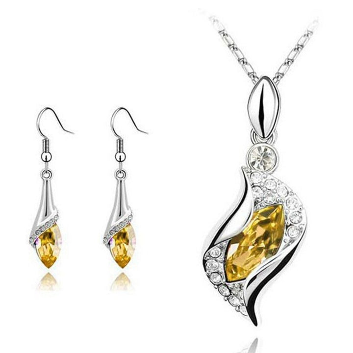 2Pcs Exquisite Workmanship Noble Necklace Earrings Set Beautiful Shining Faux Crystal Pendant Necklace Hook Earrings Image 12