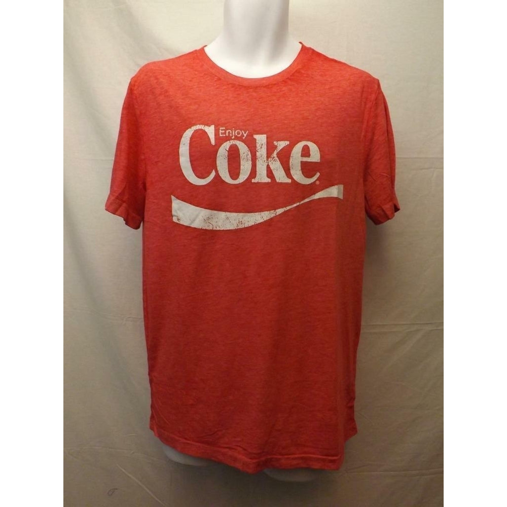 Coca Cola Coke Mens Size M Medium Vintage Look Distressed Red Shirt Image 2