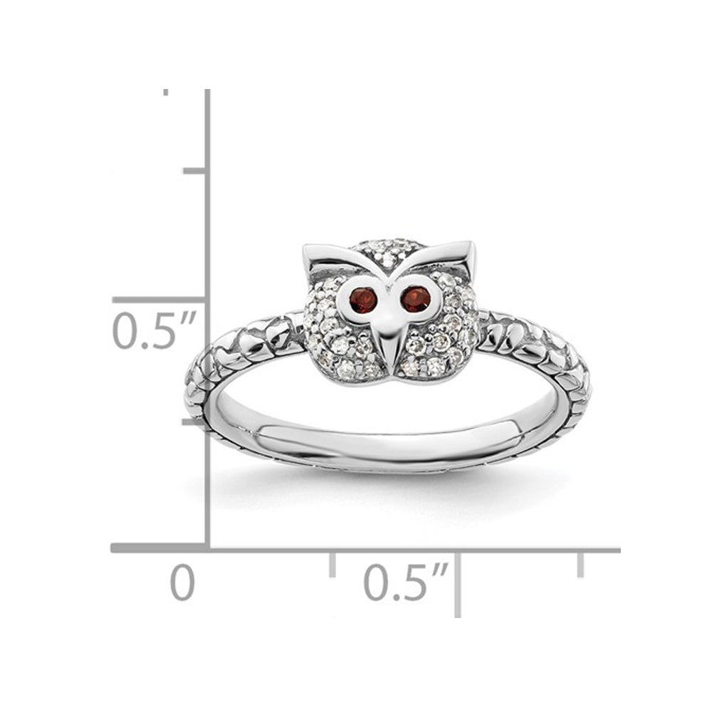 1/8 Carat (ctw) Diamond Owl Ring in Sterling Silver with Garnet Eyes Image 3