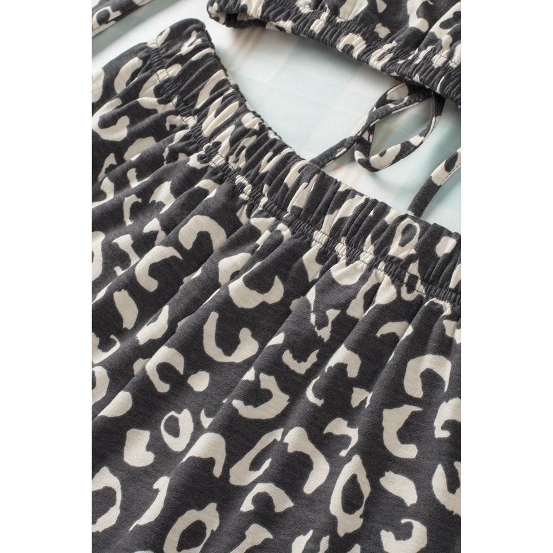 Womens Gray Animal Print Long Sleeves Pullover and Shorts Lounge Set Image 11