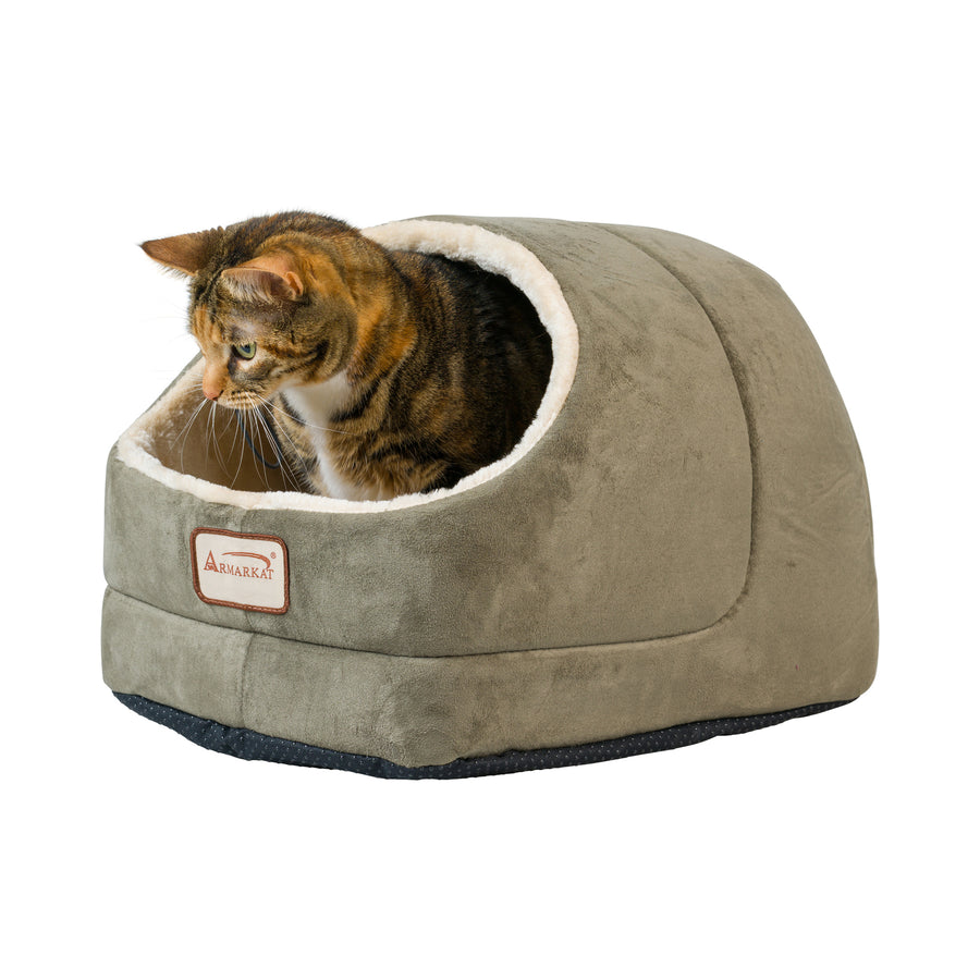 Armarkat Cat Cave Bed With Soft Cushion For Pets C18 Laurel Green Image 1