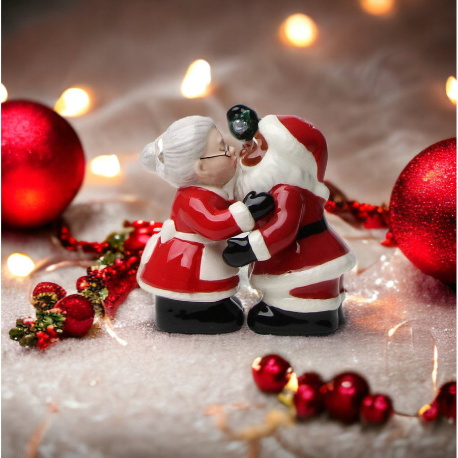 Ceramic  Interracial Santa and Mrs. Claus Salt and Pepper ShakersHome DcorKitchen Dcor kit Image 1