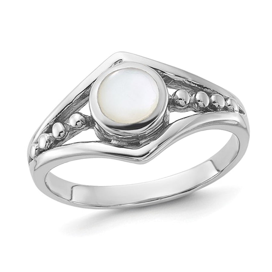 Mother of Pearl Ring in Polished Sterling Silver Image 1