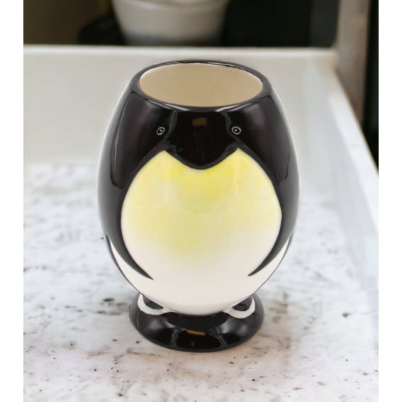 Ceramic Penguin TumblerHome DcorVanity Dcor Image 1