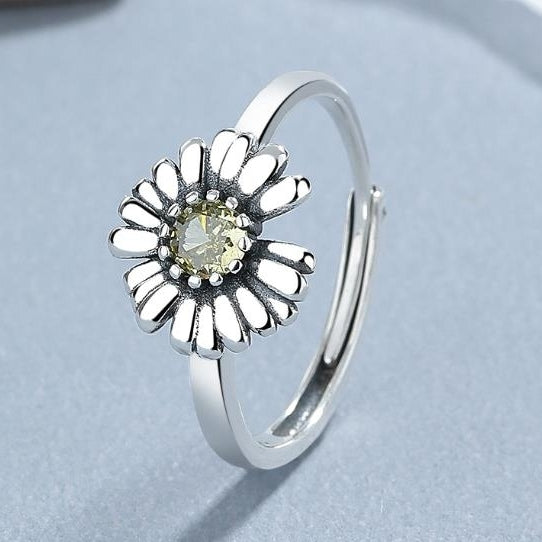 Sterling Silver Daisy Ring Womens  Fashion Small Fresh Daisy Ring Temperament High Grade Silver Jewelry Image 1
