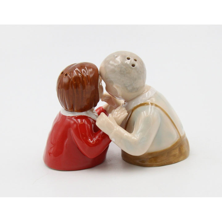 Ceramic Grandparents in Love Salt And Pepper ShakersGrandparents, Image 3
