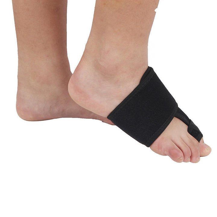 1 PC Straightener Corrector Toe Protector Fitness Sport Foot Toe Separator Pain Relief Image 4