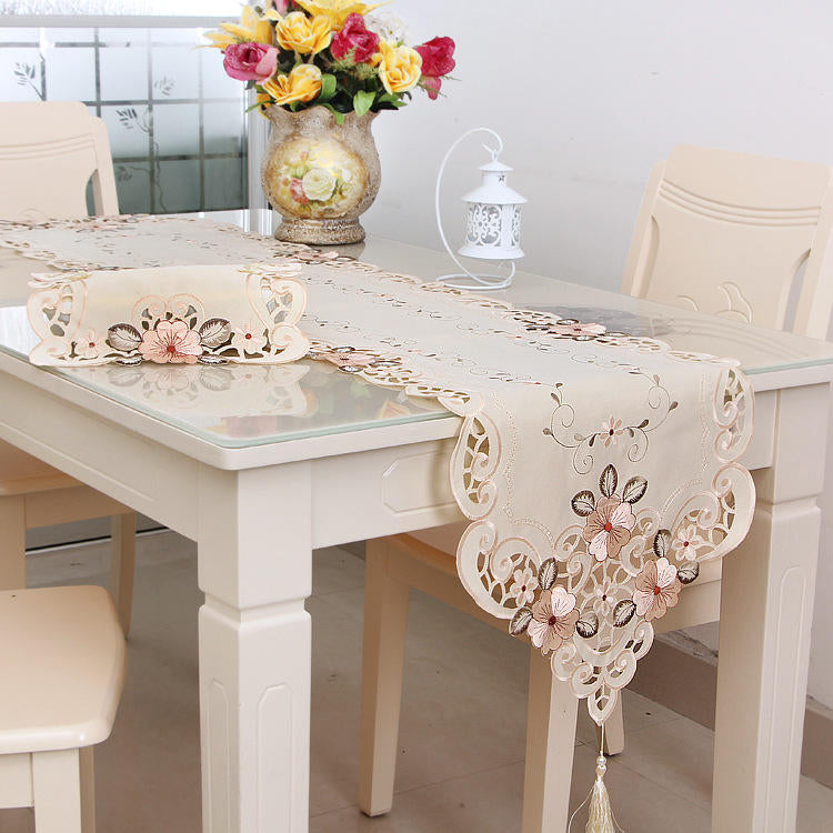 Four Sizes Classical Embroidery Flower Table Runnr Desk Mat Wedding Party Image 6