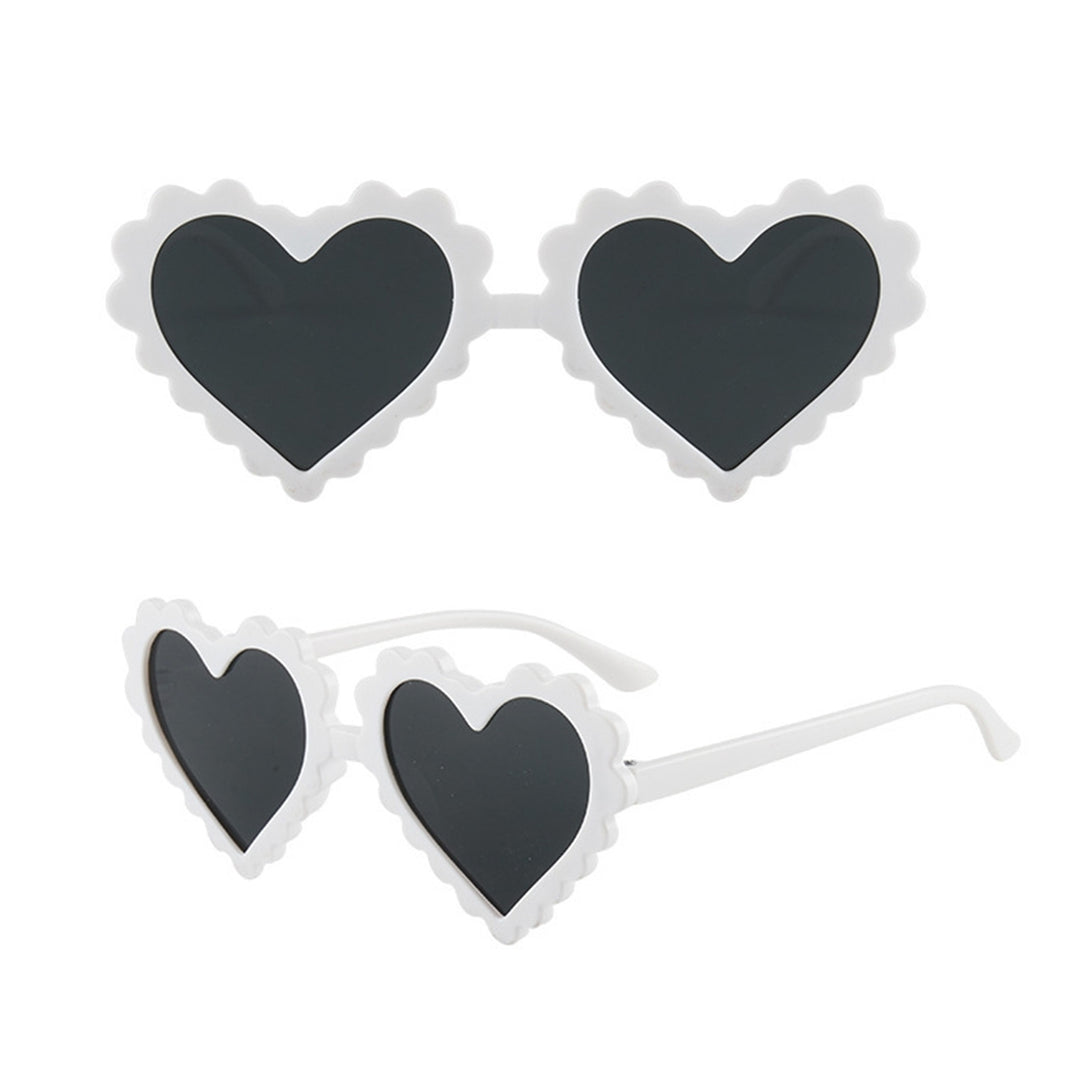 Cartoon Sunglasses Perspective Cool Widely Applied Heart Shape Frame Children Sunglasses Photographic Prop Image 12