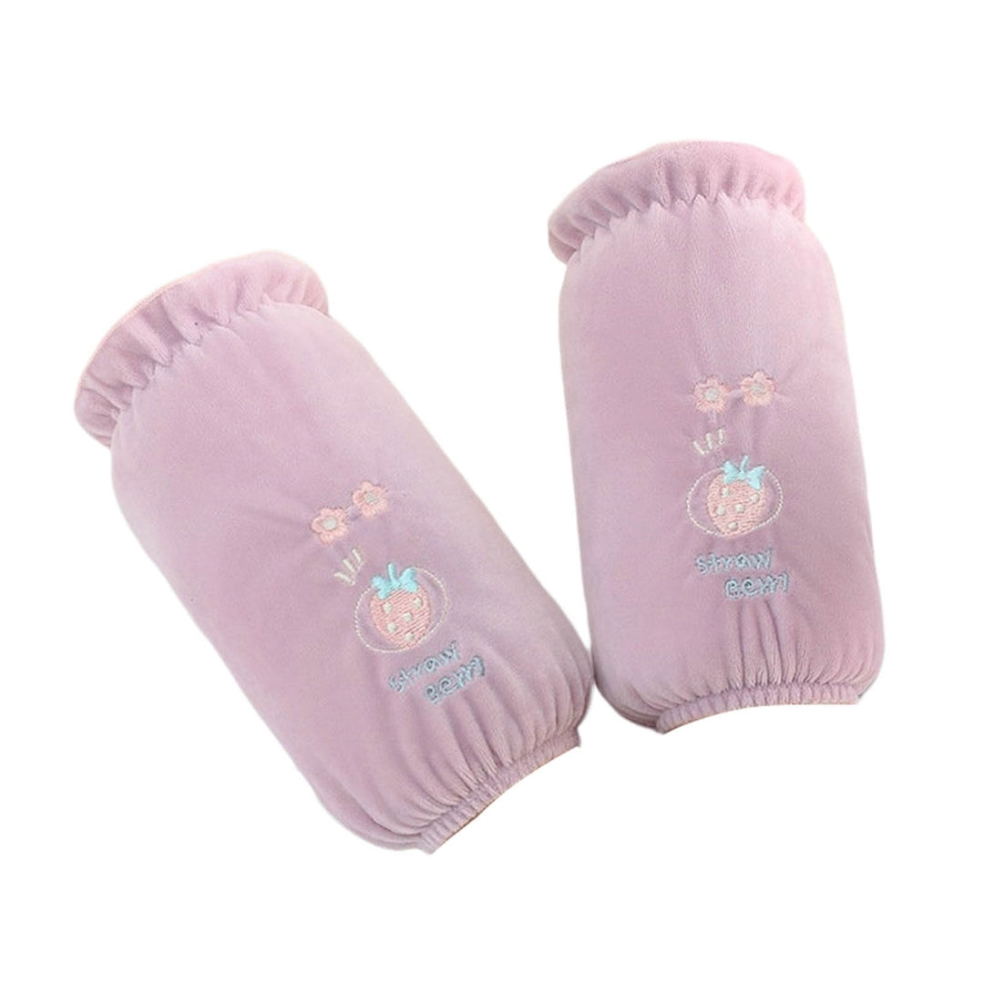 1 Pair Children Oversleeves Strawberry Flower Embroidery Anti Fouling Stain Resistant Autumn Winter Image 3