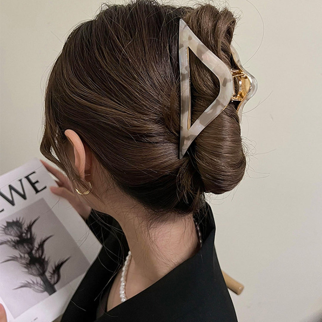 Women Hair Claw Geometric Shape Hollow Out Strong Claw Anti-slip Smooth Edge Hair Fixing Clip Hair Gripper Hair Image 7
