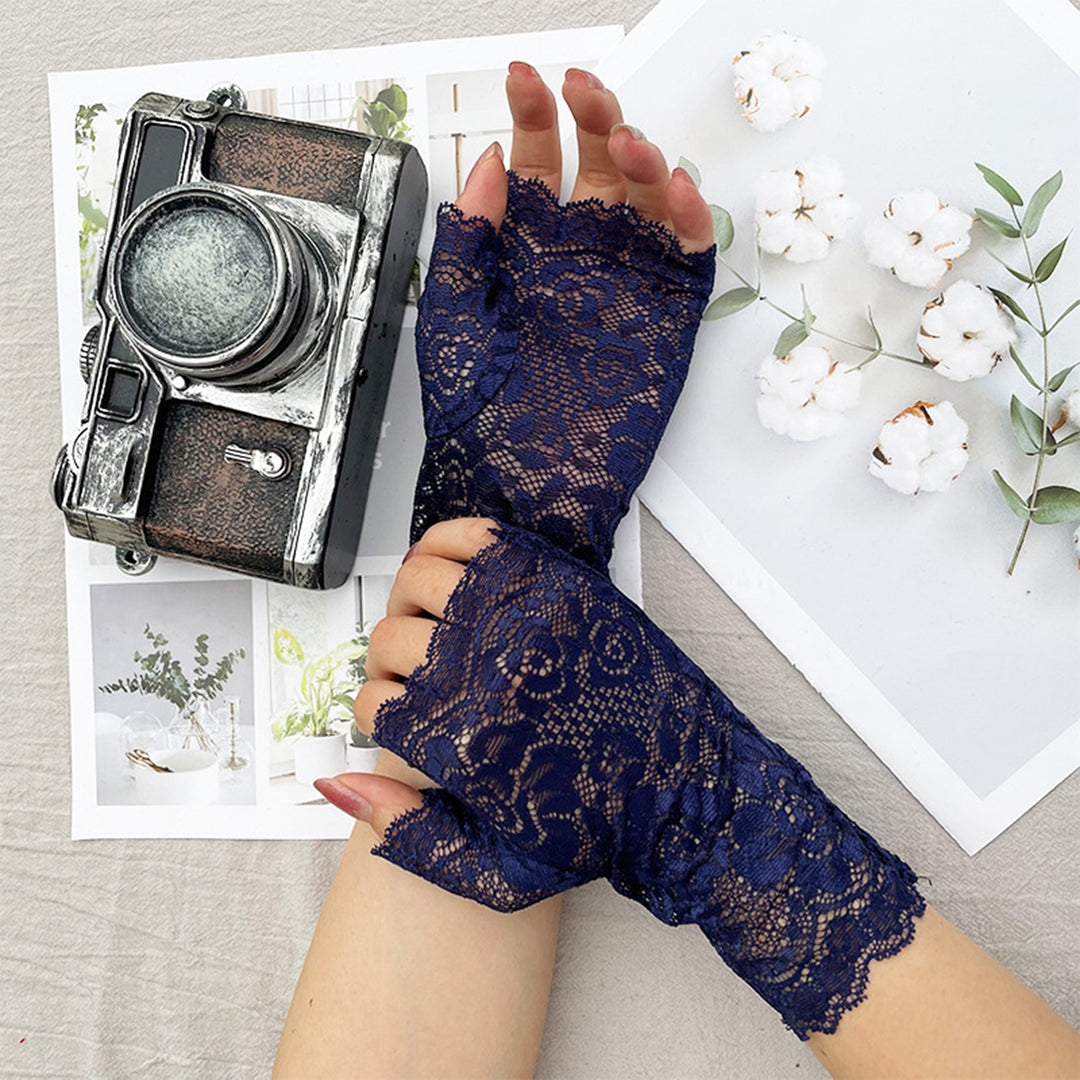 1 Pair Gloves Half Fingers Lace See-through Hollow Out Flower Embroidery Solid Color Elastic Bride Wedding Prom Party Image 10