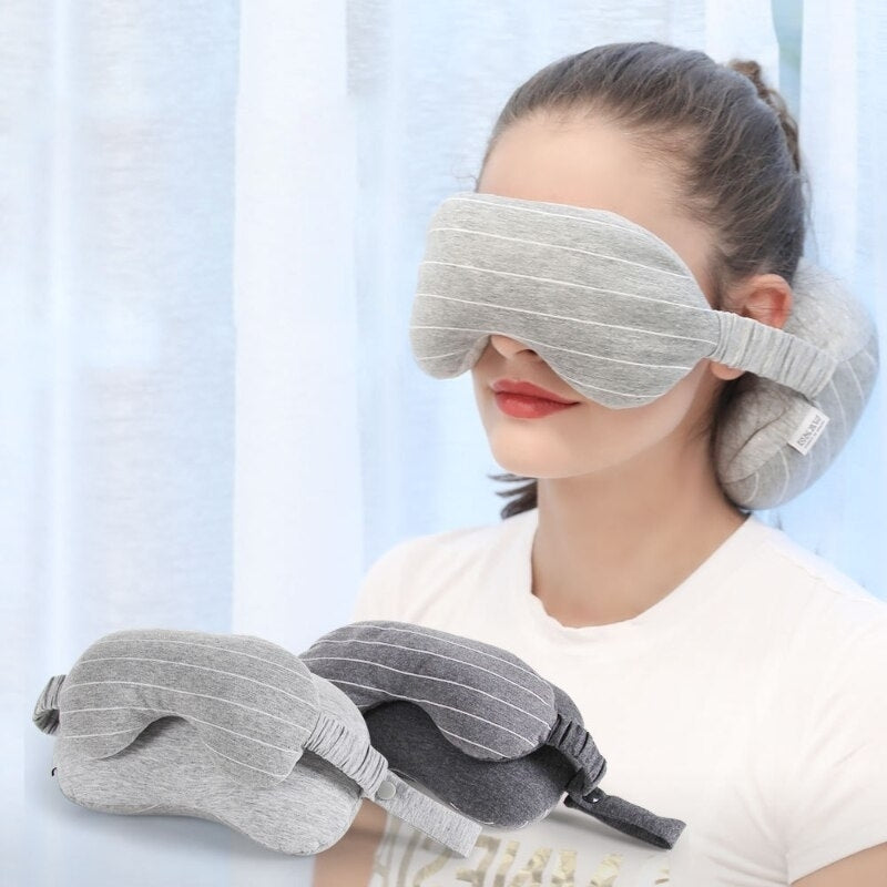 TRAVEL MASK AND PILLOW Image 2