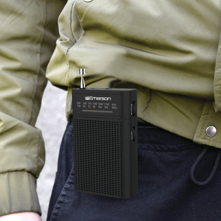 Emerson Portable AMFM Radio with Built-In Speaker and Easy Removable Belt Clip Image 10