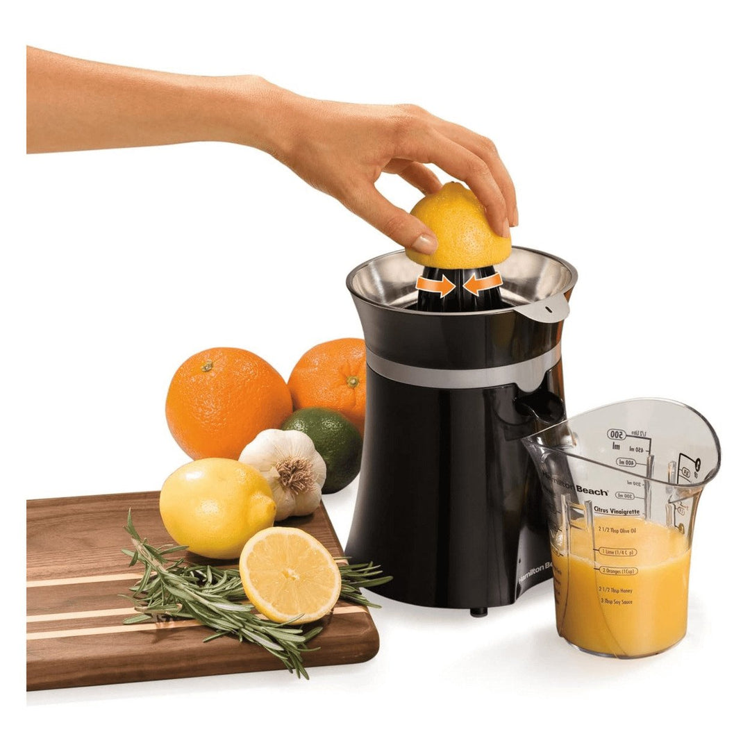 Hamilton Beach 2-Cup Citrus Juicer with Cup and Straining Lid Image 4