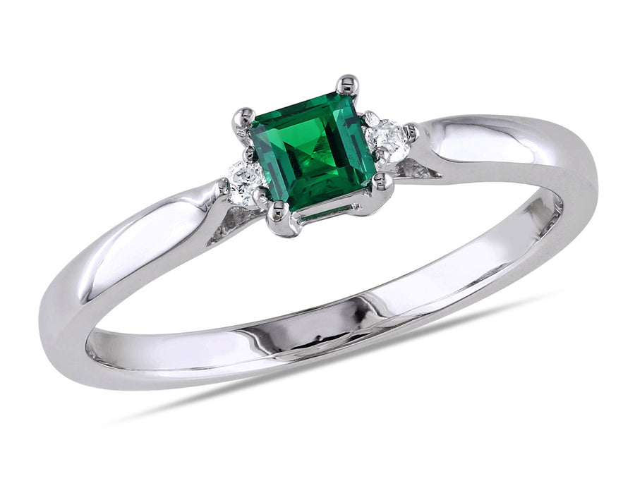 1/5 Carat (ctw) Lab-Created Solitaire Emerald Ring in Sterling Silver Image 1
