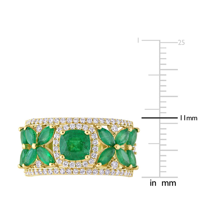2.54 Carat (ctw) Emerald Flower Band Ring in 14K Yellow Gold with Diamonds 1/2 Carat (ctw) Image 3