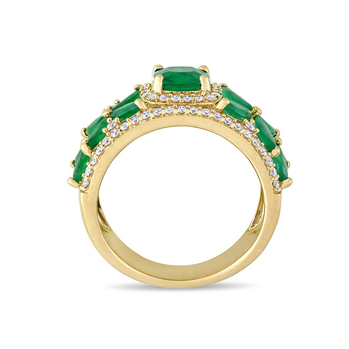 2.54 Carat (ctw) Emerald Flower Band Ring in 14K Yellow Gold with Diamonds 1/2 Carat (ctw) Image 4