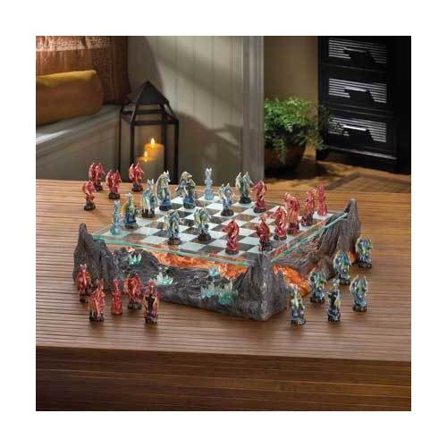 DAWN OF BATTLE CHESS SET Image 2