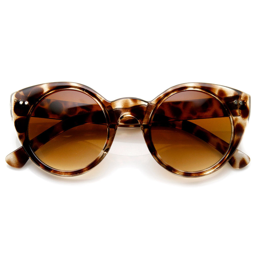 Modern Cateyes Vintage Inspired Circle Cat Eye Round Sunglasses w/ Metal Rivets - 8297 Image 3