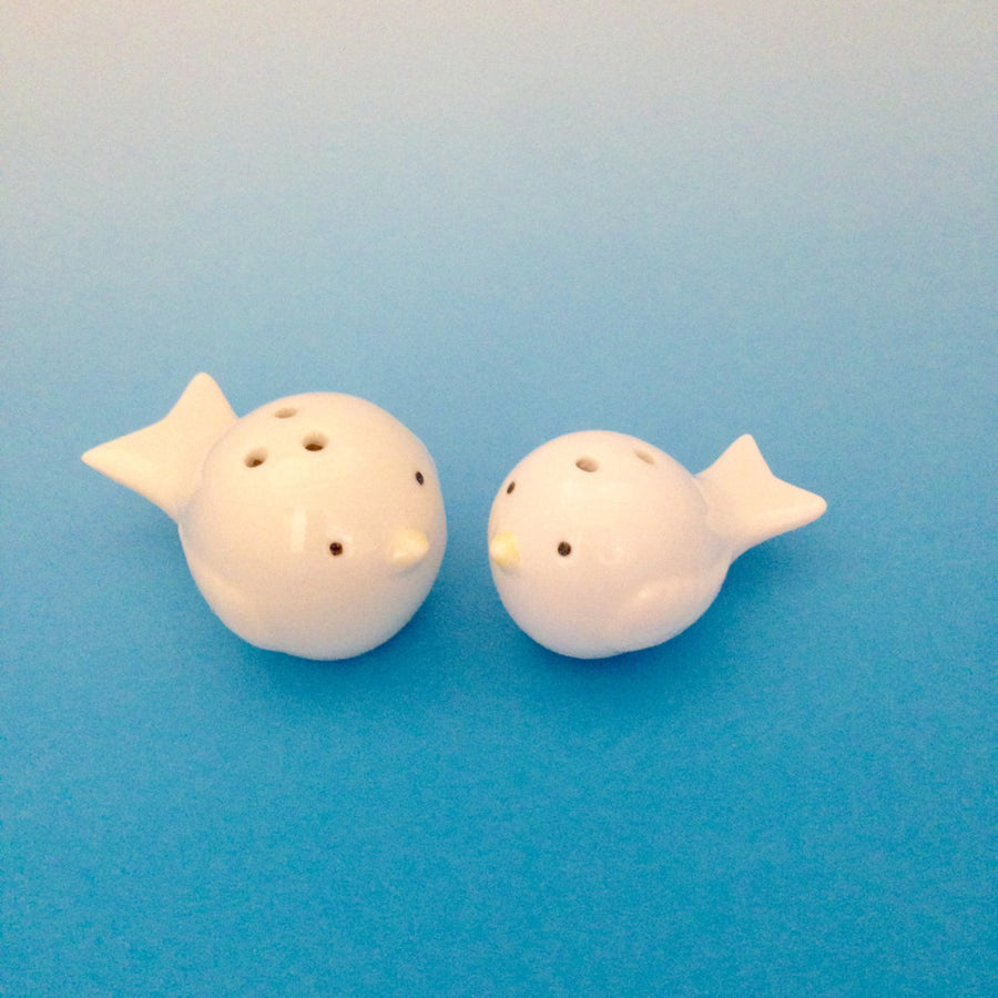 Set of 5 Ceramic Birds Salt and Pepper Shakers - Baby Shower Party Favor Image 1