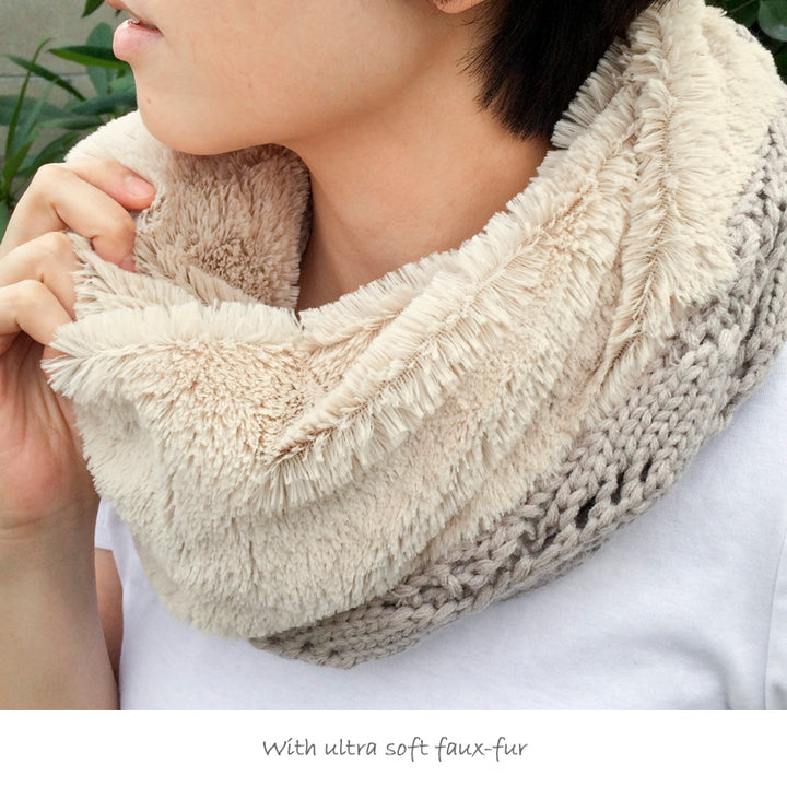 CHUNKY Cable Knit & Plush Faux-Fur Neck Warmer Image 1
