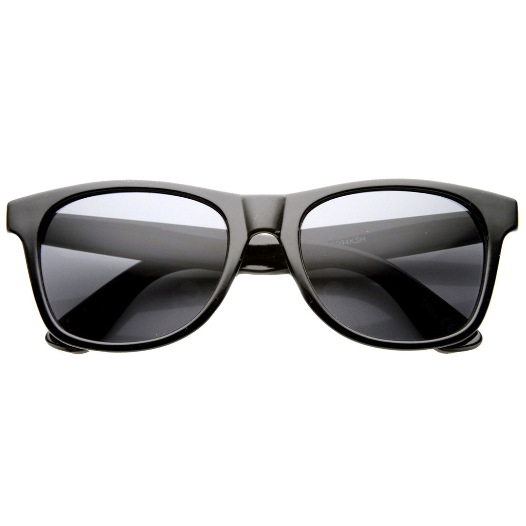 Mens Retro Classic Clean Plastic Horned Rimmed Sunglasses 9654 Image 2