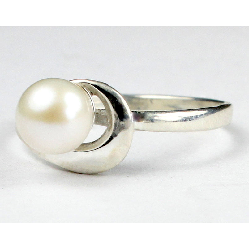 SR340 6mm Pearl 925 Sterling Silver Ring Image 2