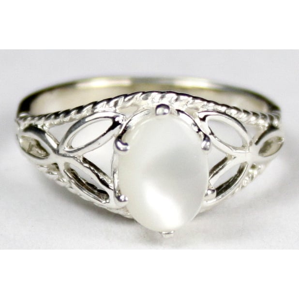 SR137 Mother of Pearl 925 Sterling Silver Ring Image 1