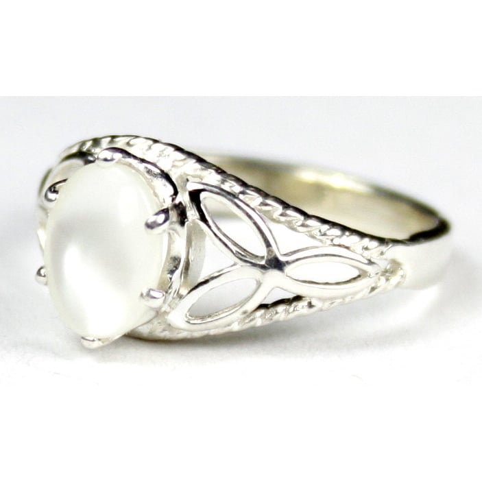 SR137 Mother of Pearl 925 Sterling Silver Ring Image 2