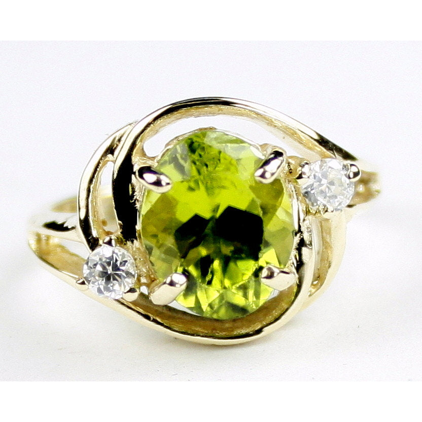 10K Gold Ring Manchurian Peridot R021 Image 1