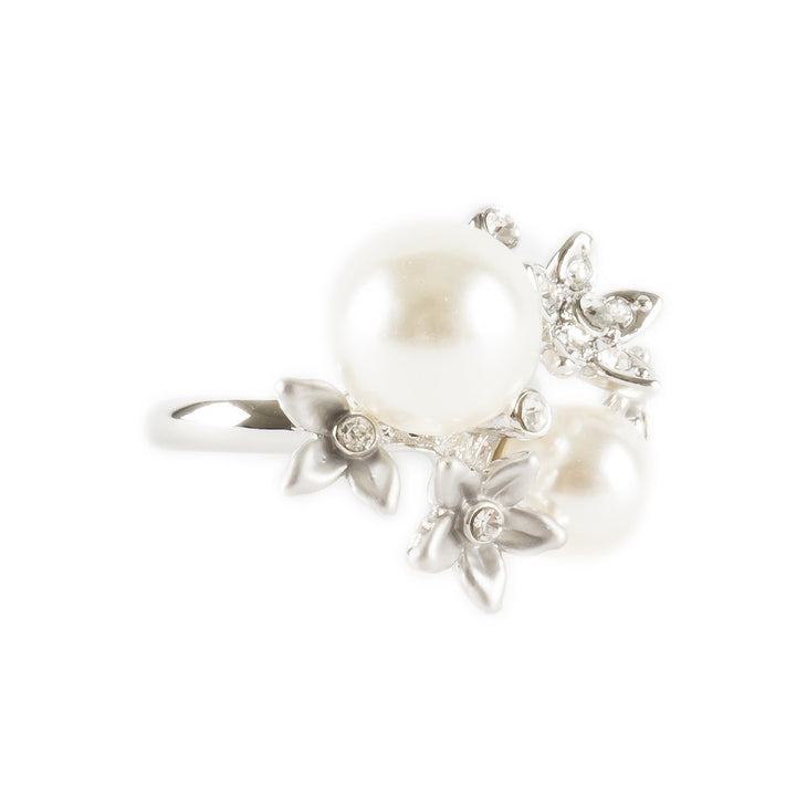 Pearl Bouquet of Silver Tone Flowers Womens Fashion Pave Crystal Ring Image 2