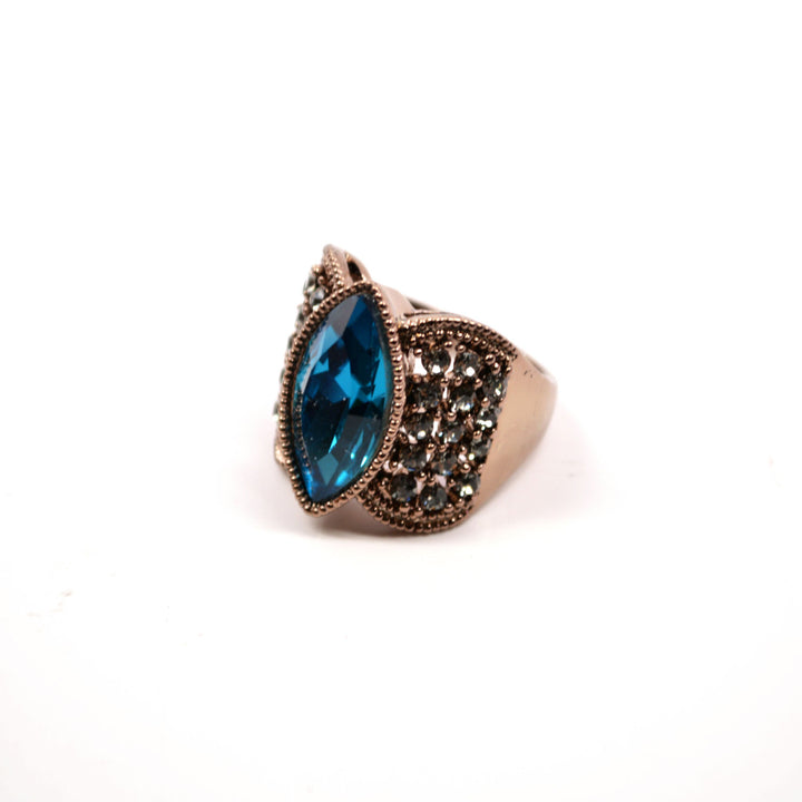 Vintage Inspired Aqua Blue Topaz Womens Gemstone Cocktail Ring Image 4