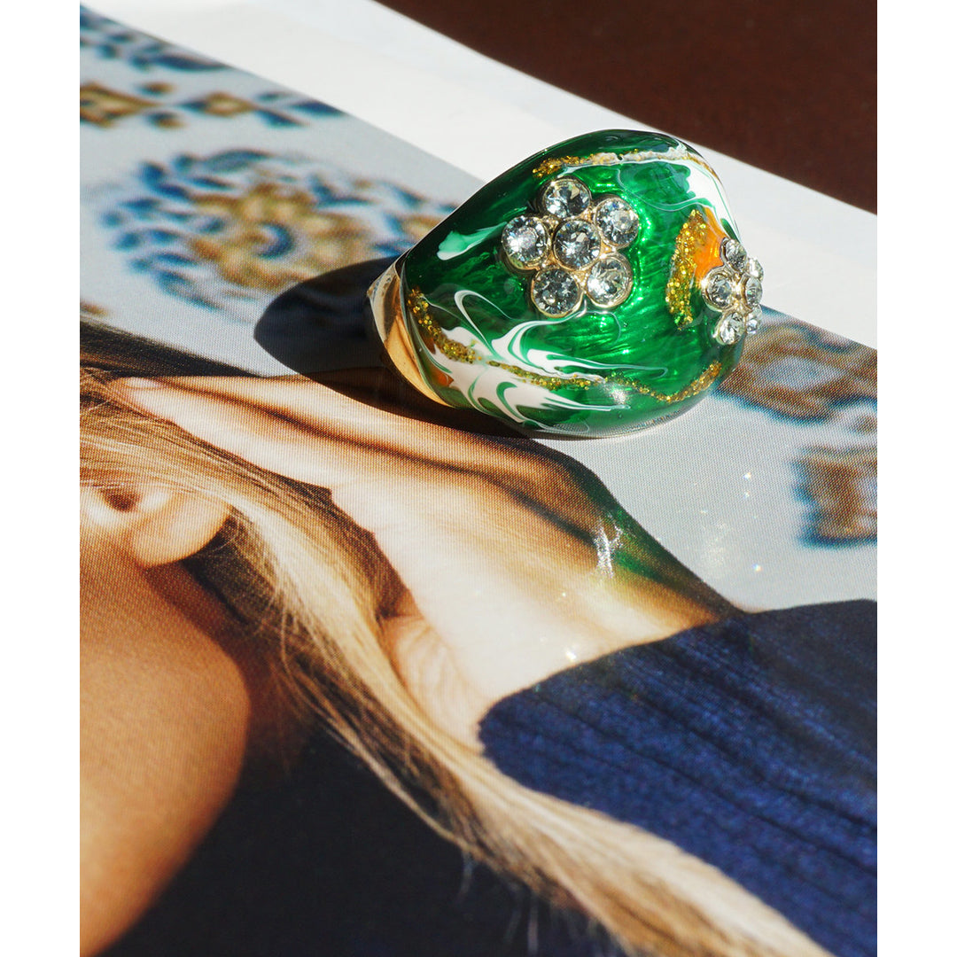 Handpainted Green Marble Glitter Crystal Flower Fashion Ring Image 4