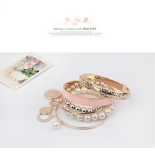 Fashion Pearl Multilayer Bracelet Image 4