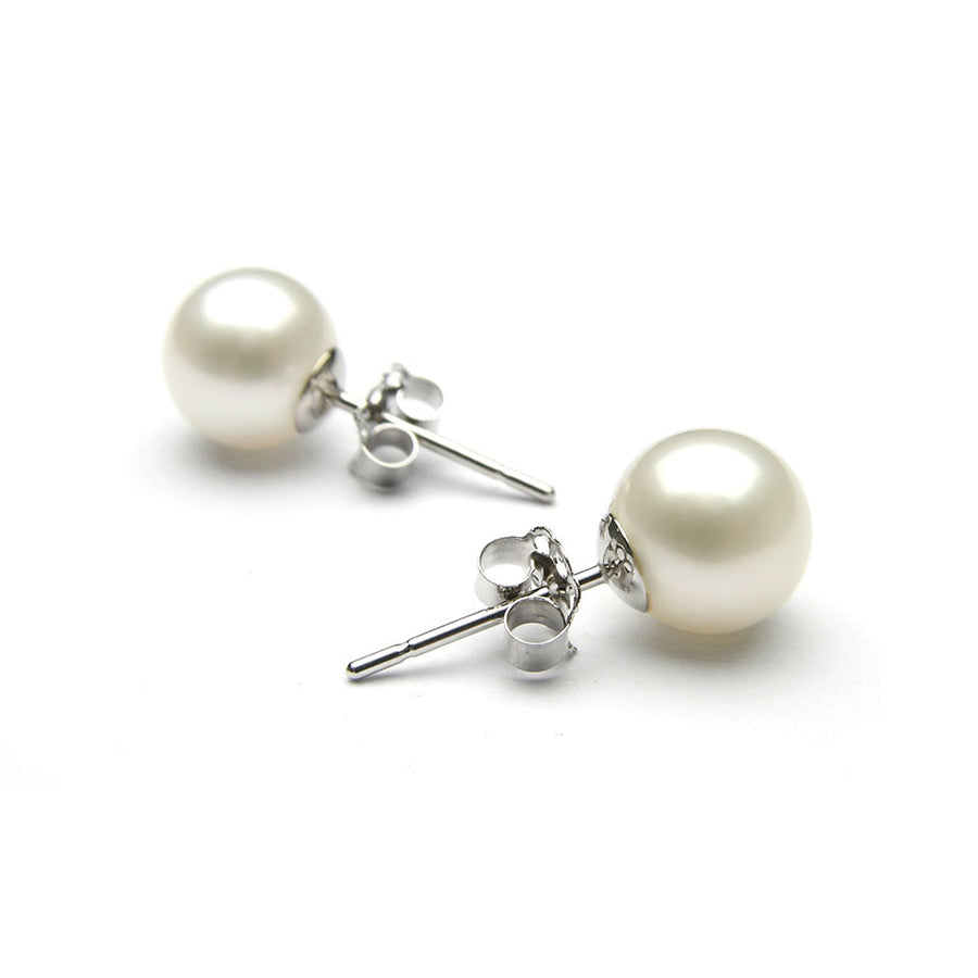 18kt White Gold Plated 8mm Pearl studs Image 1