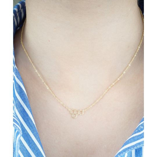 Gold Honeycomb NecklaceDainty Honeycomb NecklaceThin Gold Honeycomb Chain Pendant NecklaceSimple Gold Honeycomb Necklace Image 3